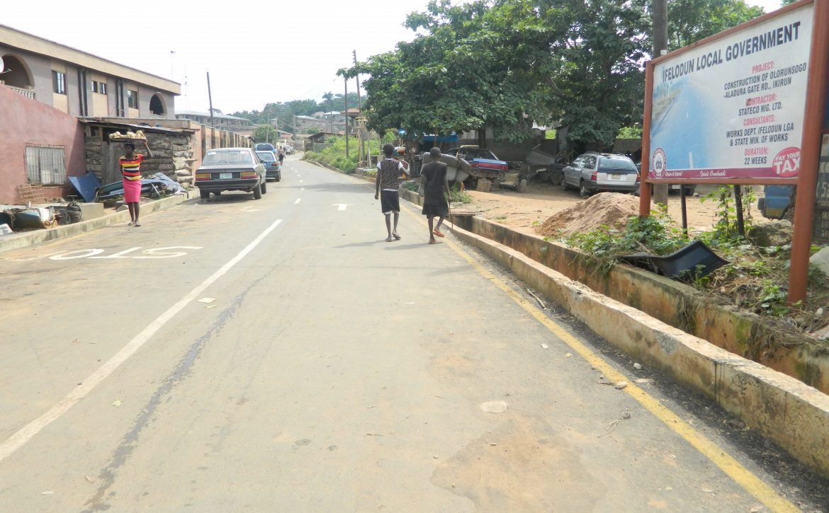 OLORUNSOGO-ALADURA GATE ROAD(LG ROAD)IFELODUN LOCAL GOVERNMENT IKIRUN(IFELODUN-BORIPE-ODO OTIN FEDERAL CONSTITUENCY PIC 3