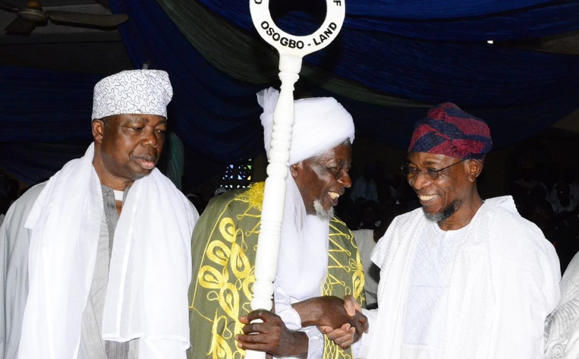 TURBANINIG CEREMONY OF NEW IMAM OF OSOGBOLAND 1