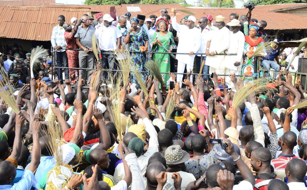 Aregbesola Campaigns at Owena-Ijesa 1