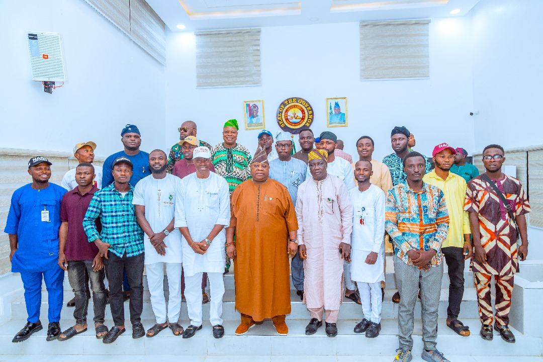 Governor Adeleke Kickstarts Bursary Awards To Osun Students – Osun ...